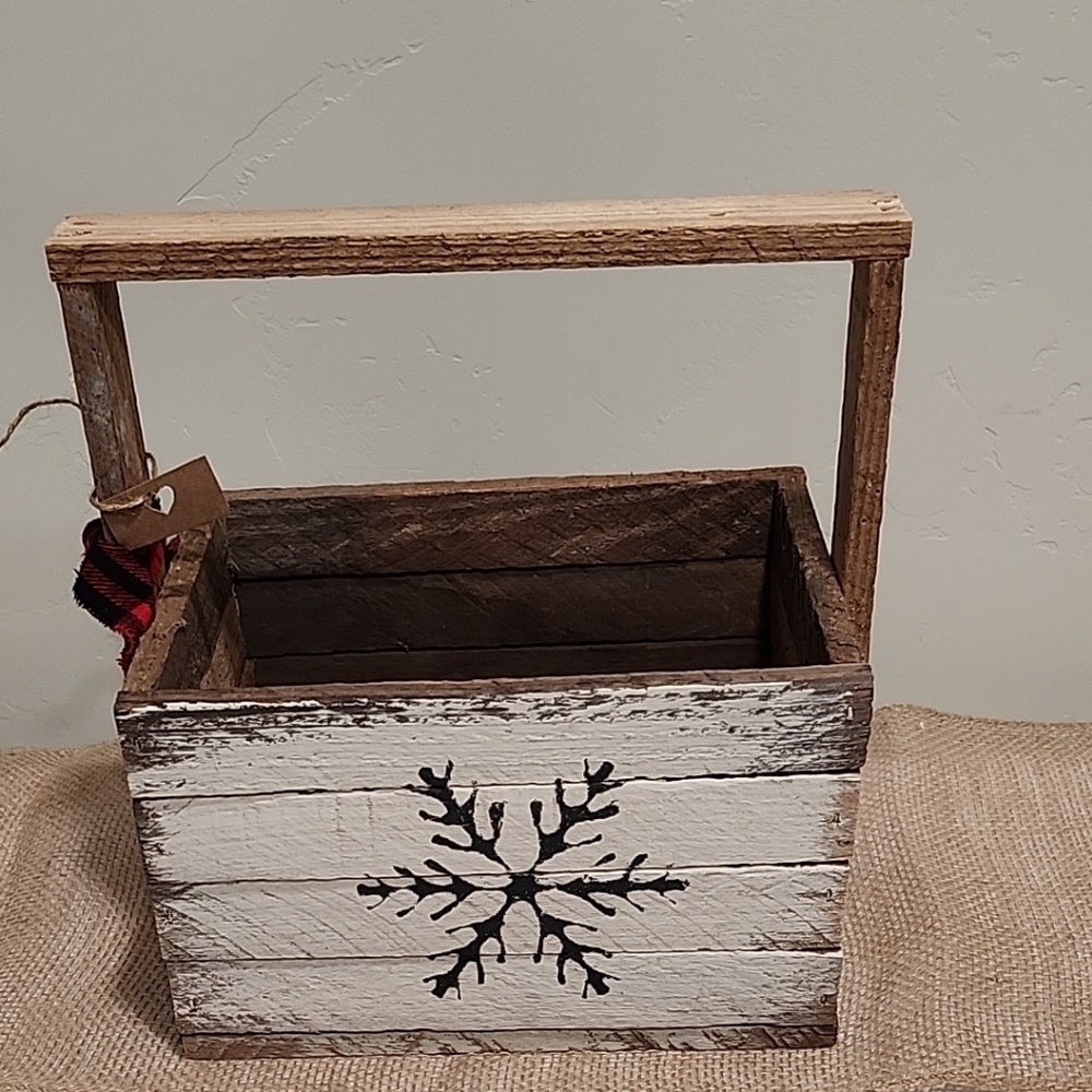 Rustic Wooden Snowflake Basket